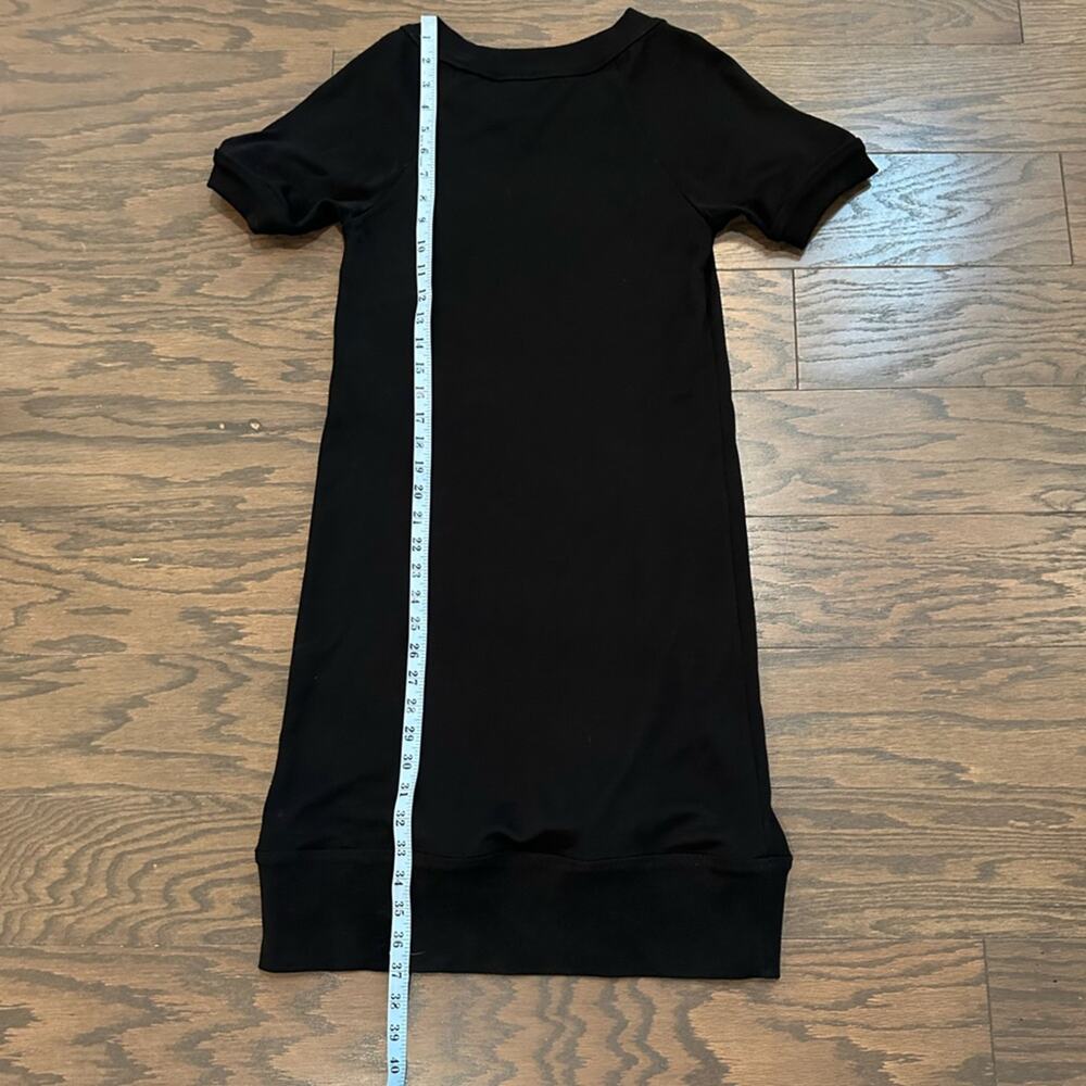 Diane von Furstenberg Light Weight Ceili Black Wool Short Sleeve Dress Size 6 - Picture 3 of 7
